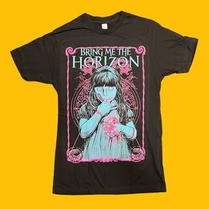 Bring me the horizon graphic tshirt